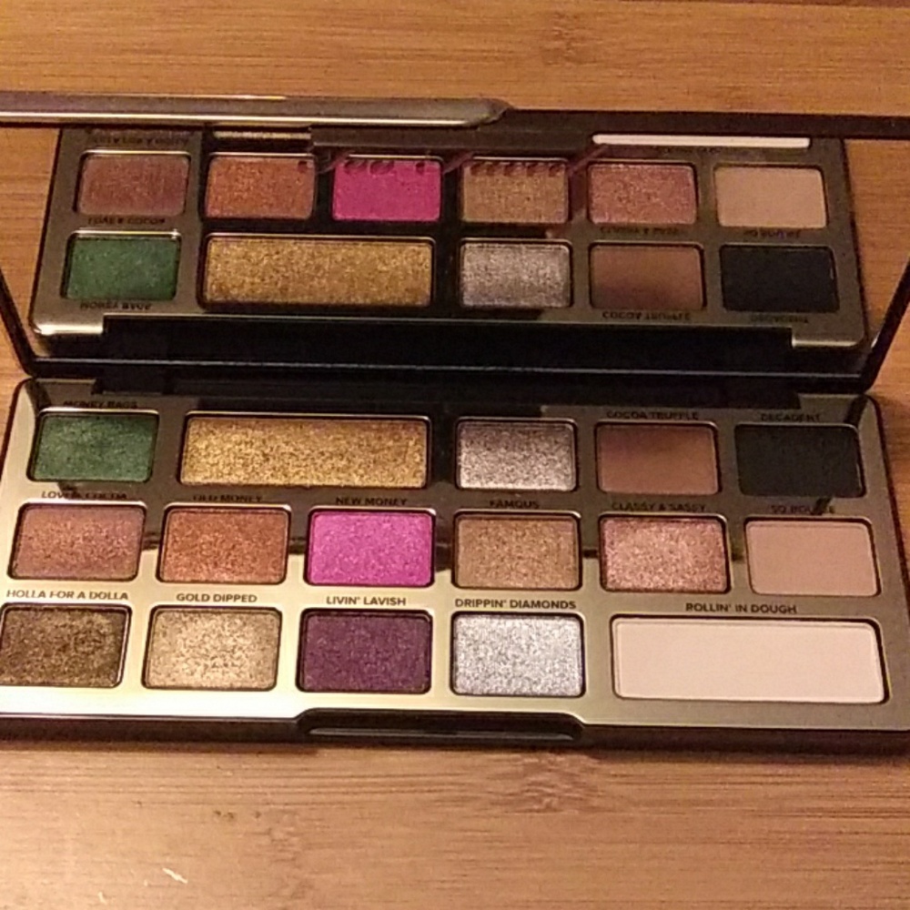 Too Faced Chocolate Gold Pallett
